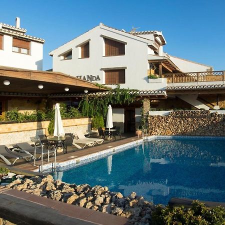 Alhanda Apartahotel Benamaurel Екстериор снимка