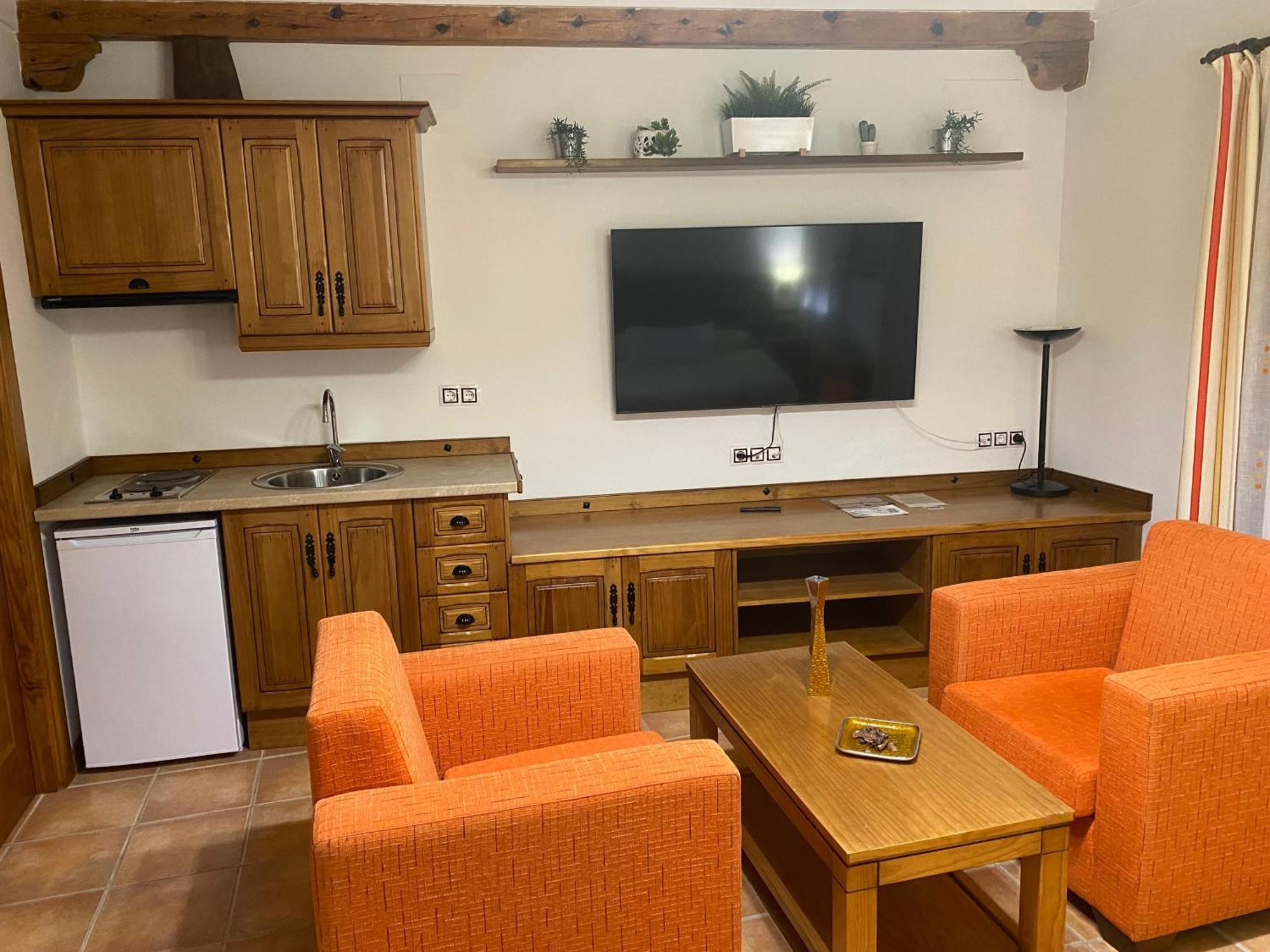 Alhanda Apartahotel Benamaurel Екстериор снимка